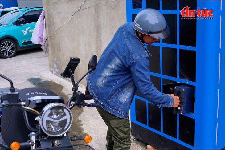 Nhiều người dân TP Hồ Chí Minh đã bắt đầu quan tâm đến xe điện- Ảnh 7. Nhiều người dân TP Hồ Chí Minh đã bắt đầu quan tâm đến xe điện- Ảnh 7.