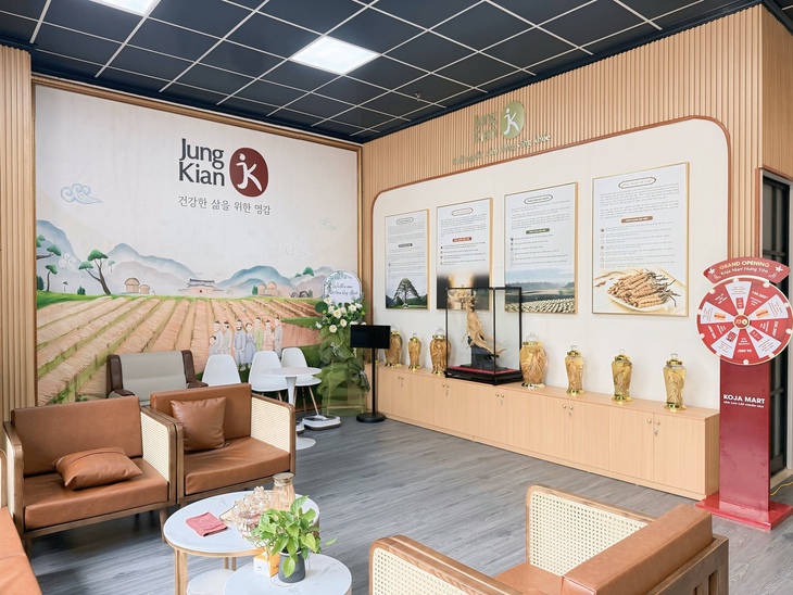 Koja Mart 'đặt chân' tới Hưng Yên: Chi nhánh 28 có gì đặc biệt?- Ảnh 2.