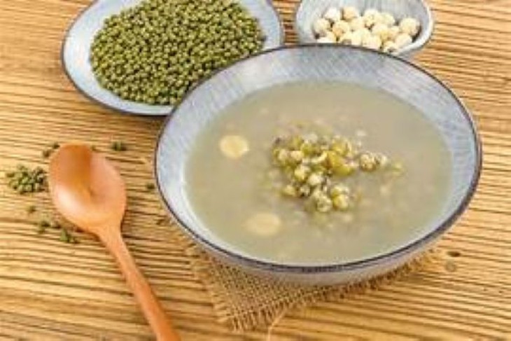 Môt số món ăn giải nhiệt, hỗ trợ làm đẹp da- Ảnh 1.