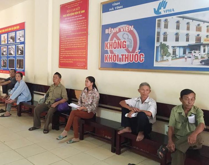 100% cơ sở y tế Hà Tĩnh thực hiện môi trường không khói thuốc- Ảnh 1. 100% cơ sở y tế Hà Tĩnh thực hiện môi trường không khói thuốc- Ảnh 1.
