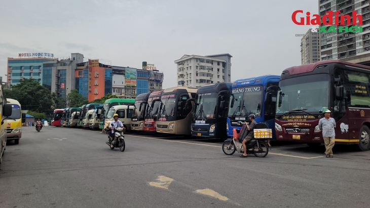 Bến xe Mỹ Đình sẽ tăng 350% lượt khách đến Thủ đô xem diễu binh, diễu hành, giá vé xe được kiểm soát- Ảnh 1. Bến xe Mỹ Đình sẽ tăng 350% lượt khách đến Thủ đô xem diễu binh, diễu hành, giá vé xe được kiểm soát- Ảnh 1.