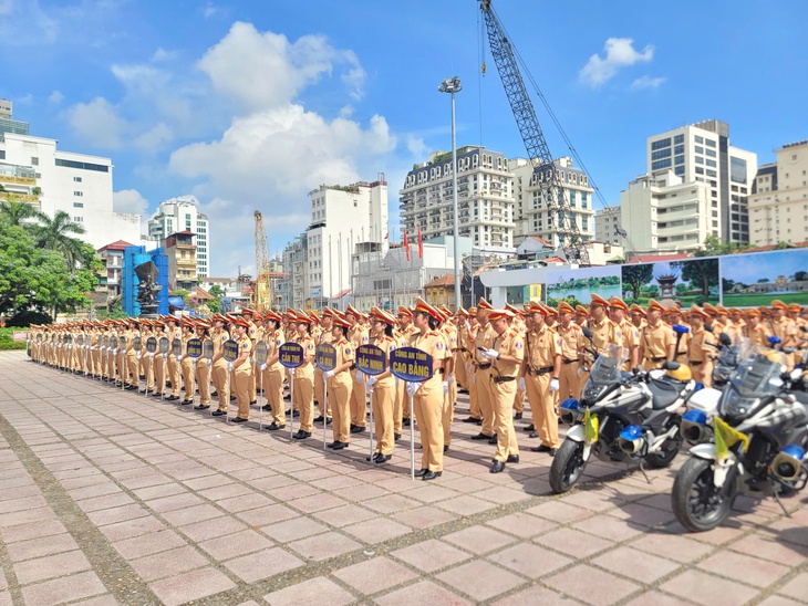 33 tỉnh, thành chi viện gần 100 phương tiện, 660 CSGT cho Hà Nội dịp Quốc khánh- Ảnh 2.