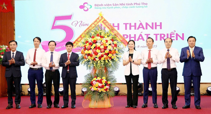 Nhiều trẻ sinh non, cực non tháng được cứu sống kỳ diệu- Ảnh 8.