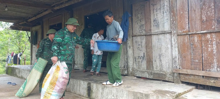 Hà Tĩnh di dời 21 hộ dân ở bản Rào Tre đi tránh bão- Ảnh 2.