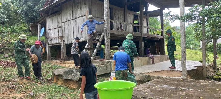Hà Tĩnh di dời 21 hộ dân ở bản Rào Tre đi tránh bão- Ảnh 5.