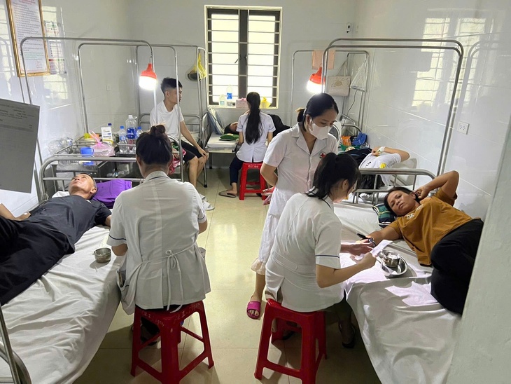 Thủ tướng chỉ đạo khẩn: Tập trung khắc phục hậu quả bão số 5, ứng phó mưa lũ sau bão- Ảnh 3.