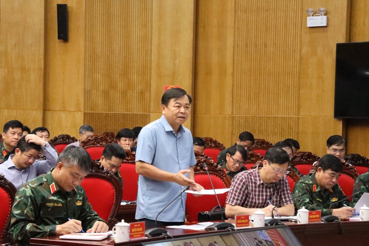 Lo ngại hệ thống đê biển vượt quá ngưỡng thiết kế khi bão số 5 đổ bộ- Ảnh 3. Lo ngại hệ thống đê biển vượt quá ngưỡng thiết kế khi bão số 5 đổ bộ- Ảnh 3.