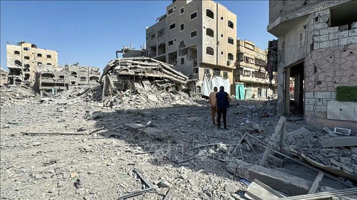 Gaza chật vật chống chọi với căn bệnh gây liệt hiếm gặp- Ảnh 2. Gaza chật vật chống chọi với căn bệnh gây liệt hiếm gặp- Ảnh 2.