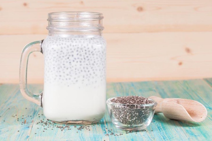 Hạt chia với sữa có thực sự thần kỳ như bạn nghĩ? – FAMINUTS
