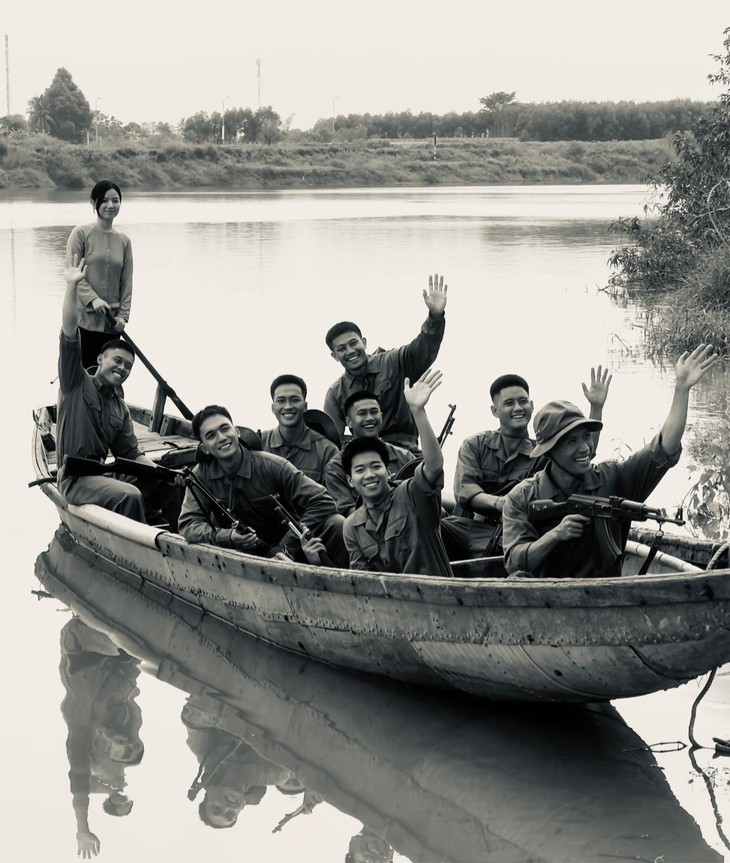Lê Hạ Anh - cô Hồng lái đò phim 'Mưa đỏ': Tôi thấy hòa bình đẹp lắm- Ảnh 1.