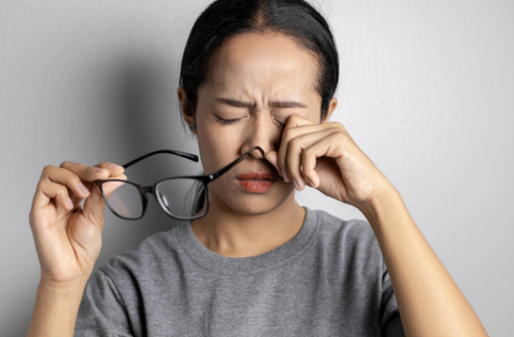 5 biện pháp tự nhiên giúp cải thiện thị lực, tăng cường sức khỏe mắt- Ảnh 1.