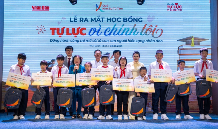 Viết tiếp ước mơ còn dang dở cho con em người hiến tạng- Ảnh 2. Viết tiếp ước mơ còn dang dở cho con em người hiến tạng- Ảnh 2.