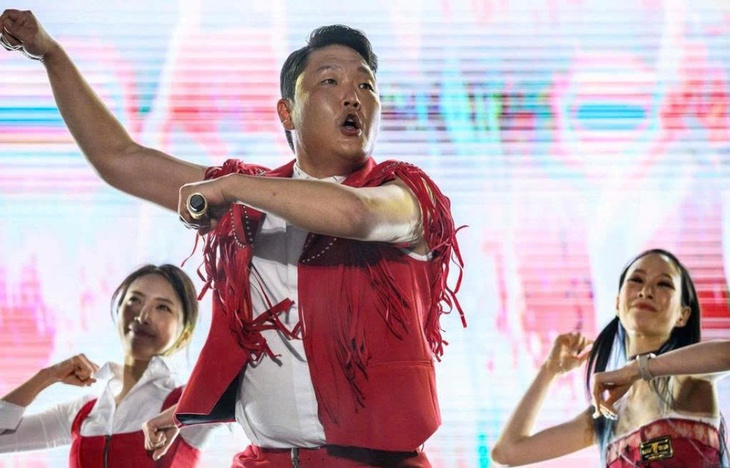 Ông hoàng Gangnam Style PSY bị điều tra vì sử dụng trái phép thuốc- Ảnh 1. Ông hoàng Gangnam Style PSY bị điều tra vì sử dụng trái phép thuốc- Ảnh 1.