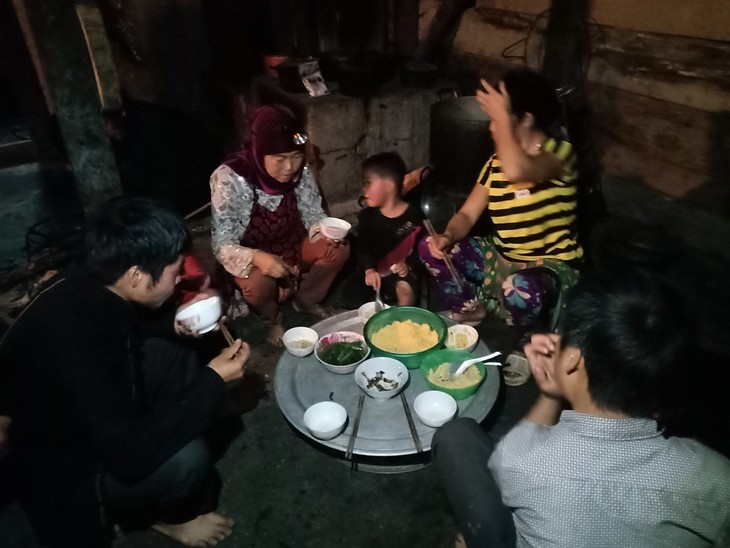 Dinh dưỡng hợp lý trong gia đình vùng dân tộc thiểu số - Ảnh 2.