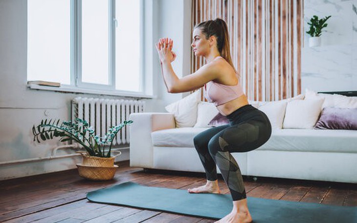 Tập squat nhiều, đùi có bị to? - Ảnh 1.
