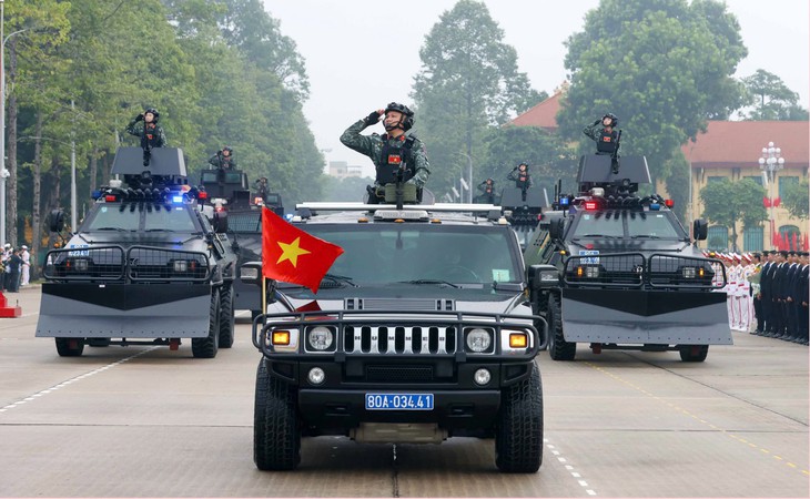Bộ Công an triển khai cấp độ cao nhất, bảo đảm an ninh tuyệt đối Lễ kỷ niệm A80- Ảnh 2. Bộ Công an triển khai cấp độ cao nhất, bảo đảm an ninh tuyệt đối Lễ kỷ niệm A80- Ảnh 2.