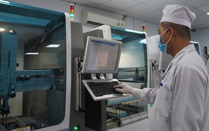 Bệnh viện Đa khoa Trung ương Cần Thơ vận hành hệ thống xét nghiệm tự động hóa hiện đại