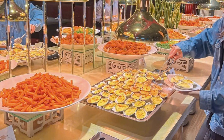 Nhiều nhà hàng buffet đồng loạt tăng giá dịp lễ Quốc khánh 2/9