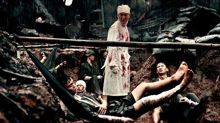 Diễn viên Hứa Vĩ Văn trải lòng về diễu hành A80, về vai diễn bác sĩ Lê trong 
