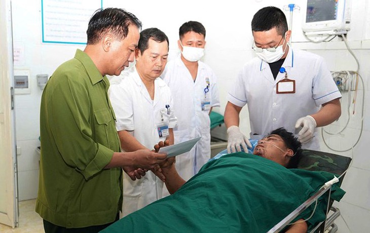 Chủ động công tác y tế ứng phó, khắc phục hậu quả thiên tai trong mùa bão lũ năm 2025- Ảnh 1. Chủ động công tác y tế ứng phó, khắc phục hậu quả thiên tai trong mùa bão lũ năm 2025- Ảnh 1.