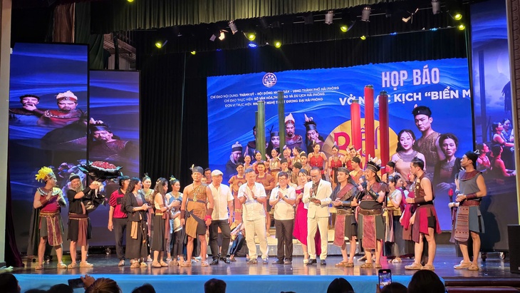 Nhà hát Nghệ thuật Đương đại Hải Phòng ra mắt vở nhạc kịch “Biển Mơ – Ước hẹn Kim Giao”- Ảnh 2.