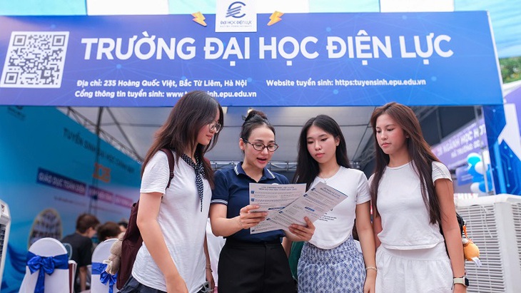 17h hôm nay là hạn cuối nộp lệ phí xét tuyển đại học 2025: Thí sinh cần lưu ý gì?- Ảnh 1.