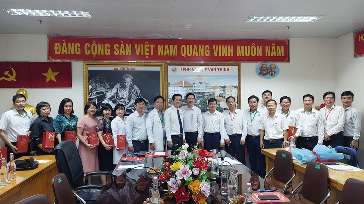 BV Lê Văn Thịnh ký kết hợp tác toàn diện với ĐH Quốc tế Hồng Bàng, mở rộng cơ hội thực hành cho sinh viên khối sức khỏe- Ảnh 2. BV Lê Văn Thịnh ký kết hợp tác toàn diện với ĐH Quốc tế Hồng Bàng, mở rộng cơ hội thực hành cho sinh viên khối sức khỏe- Ảnh 2.