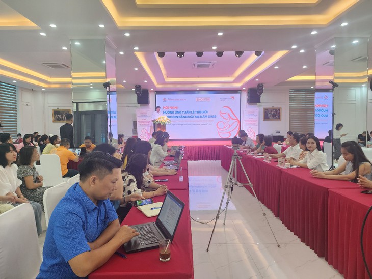 Tuần lễ Thế giới Nuôi con bằng sữa mẹ năm 2025- Ảnh 3.