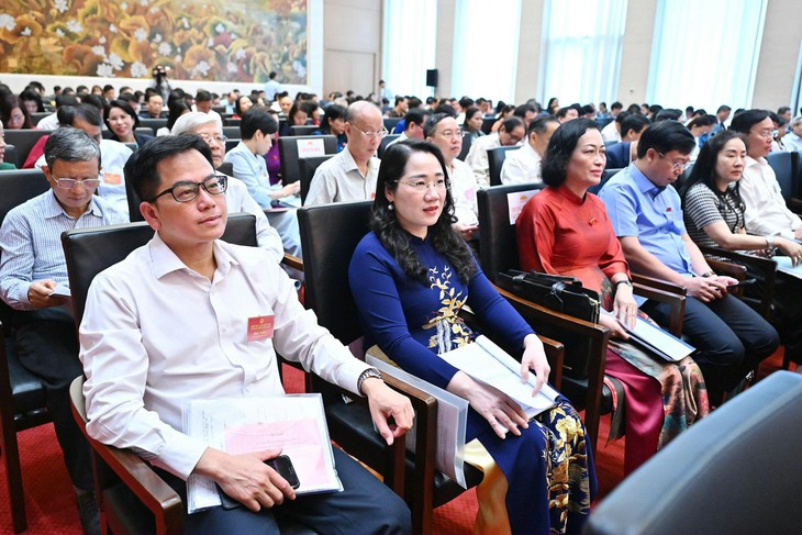 'Thị trường bất động sản sẽ tiếp tục chuyển biến tích cực'- Ảnh 3.