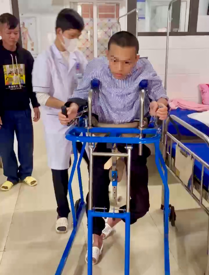'Xây' lại cuộc sống cho người bệnh nặng bằng y học cổ truyền kết hợp y học hiện đại- Ảnh 1. 'Xây' lại cuộc sống cho người bệnh nặng bằng y học cổ truyền kết hợp y học hiện đại- Ảnh 1.