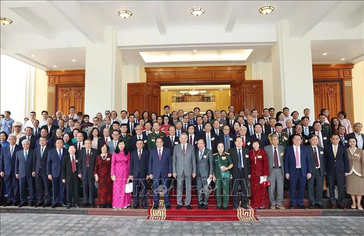 Tổng Bí thư: Trí thức, nhà khoa học, văn nghệ sỹ tiếp tục là lực lượng tiên phong mở đường cho dân tộc tiến lên mạnh mẽ- Ảnh 8.