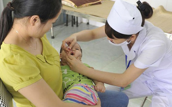 Bệnh bại liệt rất dễ lây, trẻ em cần được phòng bệnh bằng vaccine