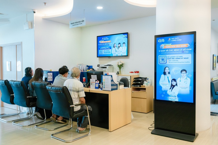 Long Châu tiếp tục triển khai chương trình tầm soát sớm bệnh lý gan, bảo vệ sức khỏe cộng đồng- Ảnh 1. Long Châu tiếp tục triển khai chương trình tầm soát sớm bệnh lý gan, bảo vệ sức khỏe cộng đồng- Ảnh 1.