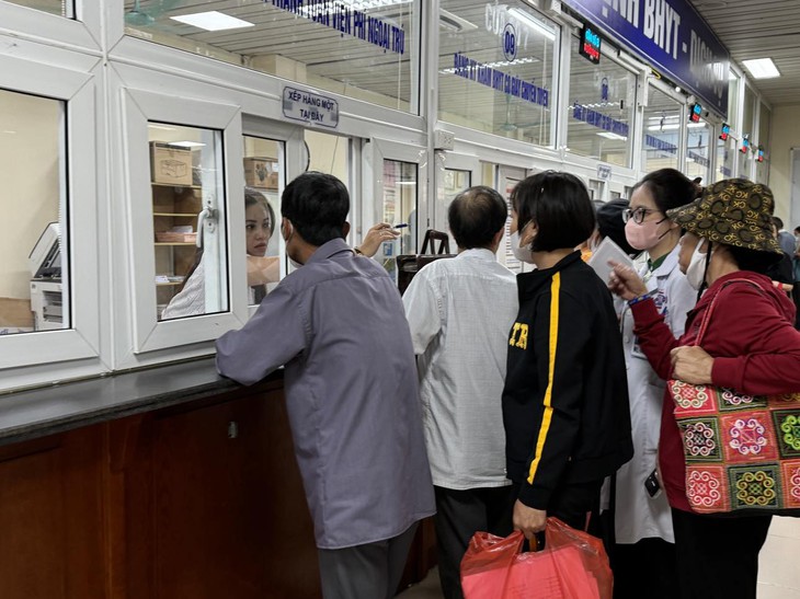 Trường hợp nào được BHXH thanh toán trực tiếp chi phí khám chữa bệnh BHYT với người bệnh?- Ảnh 1.