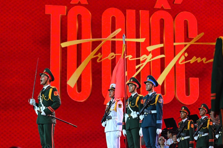 Hé lộ những chi tiết đặc biệt sẽ xuất hiện tại 'concert quốc gia' Tổ quốc trong tim tối nay- Ảnh 7. Hé lộ những chi tiết đặc biệt sẽ xuất hiện tại 'concert quốc gia' Tổ quốc trong tim tối nay- Ảnh 7.