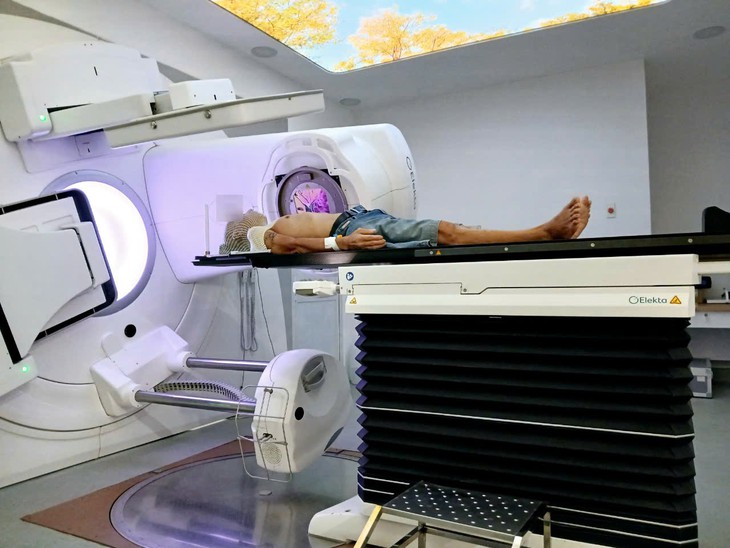 Người dân Khánh Hòa bị ung thư được điều trị gần nhà- Ảnh 2. Người dân Khánh Hòa bị ung thư được điều trị gần nhà- Ảnh 2.