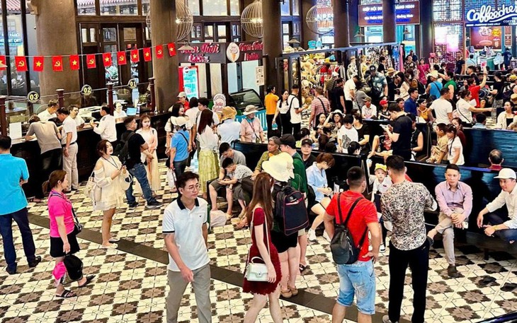 Hai ngày nghỉ lễ 2/9, Quảng Ninh đạt tổng thu 580 tỷ đồng từ du lịch