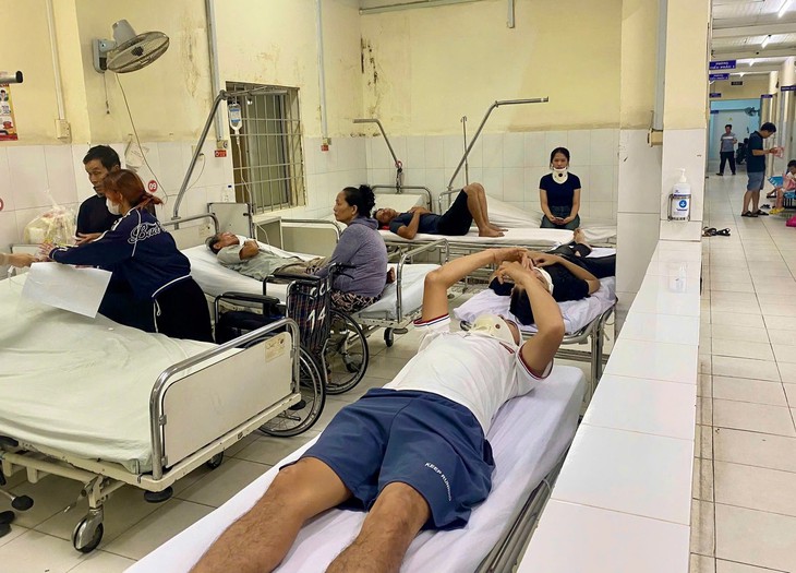 Sức khỏe 13 người bị tai nạn tại khu vực trạm thu phí cao tốc Vân Phong – Nha Trang hiện ra sao?- Ảnh 1.