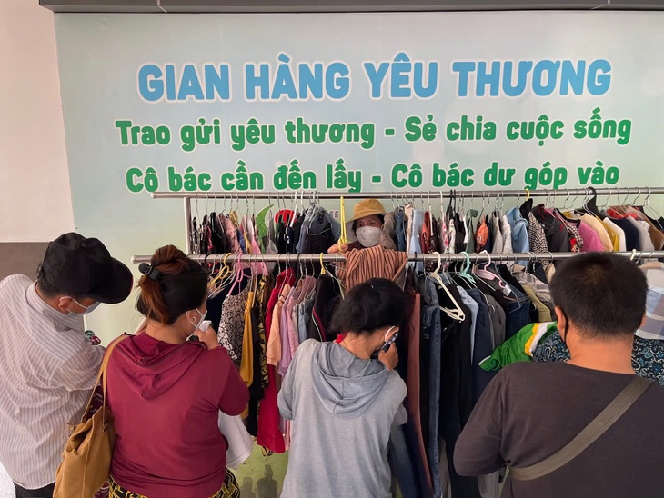 Yoga chữa lành và Bếp yêu thương cho bệnh nhân tại bệnh viện lớn nhất miền Nam- Ảnh 3. Yoga chữa lành và Bếp yêu thương cho bệnh nhân tại bệnh viện lớn nhất miền Nam- Ảnh 3.
