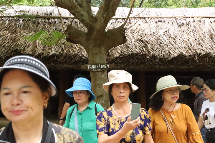 Địa đạo Củ Chi - Kỳ tích từ lòng đất thép- Ảnh 1.