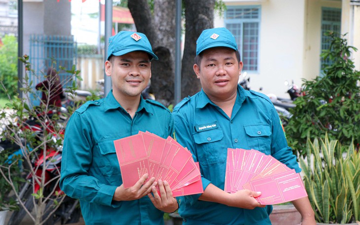 Thiếu hụt máu, bệnh viện ở Lâm Đồng huy động y bác sĩ hiến máu cứu người- Ảnh 3.