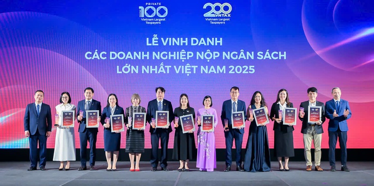 Agribank lọt Top 20 doanh nghiệp nộp ngân sách lớn nhất Việt Nam 2025- Ảnh 2.