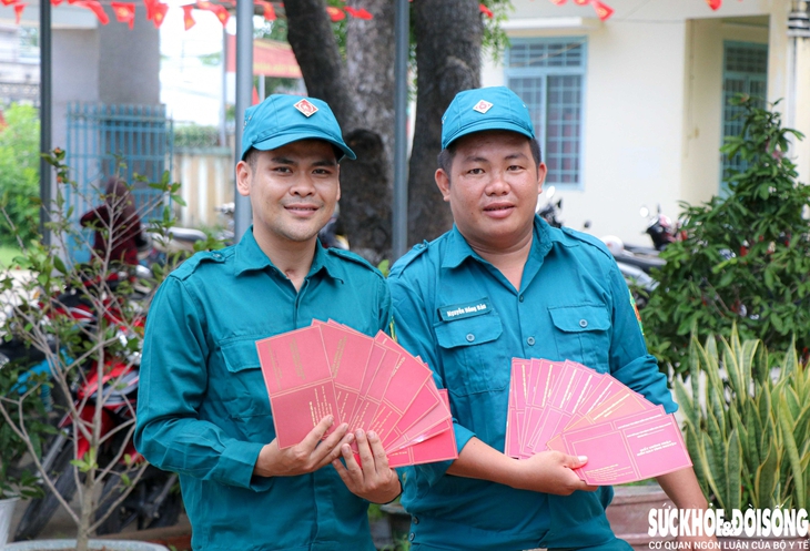 Những chiến sĩ 'sao vuông' thầm lặng hiến máu cứu người- Ảnh 2.