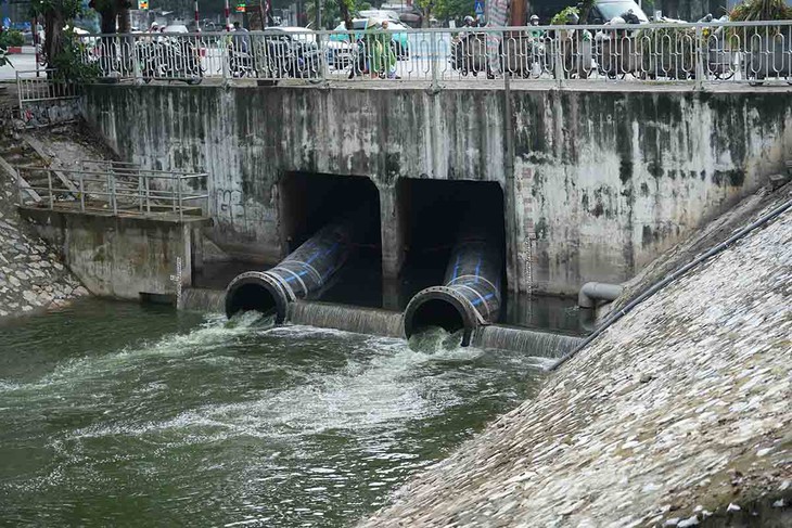 Sông Tô Lịch sẽ trong xanh bền vững nhờ hệ thống nước sạch bổ cập- Ảnh 2.