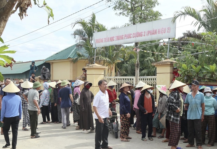 Sở GD&ĐT Nghệ An thông tin vụ phụ huynh cho học sinh nghỉ học để phản đối sáp nhập trường- Ảnh 1. Sở GD&ĐT Nghệ An thông tin vụ phụ huynh cho học sinh nghỉ học để phản đối sáp nhập trường- Ảnh 1.