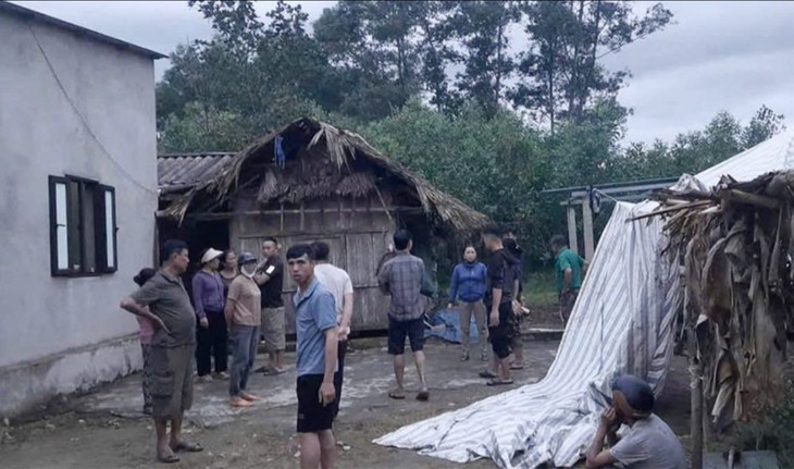 Dùng điện thoại lúc cắm sạc, thanh niên bị sét đánh tử vong- Ảnh 1.