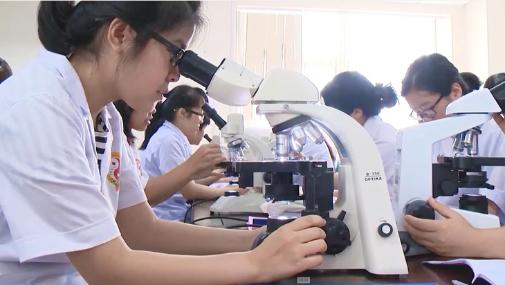Ứng dụng khoa học công nghệ tăng giá trị dược liệu quý- Ảnh 1. Ứng dụng khoa học công nghệ tăng giá trị dược liệu quý- Ảnh 1.