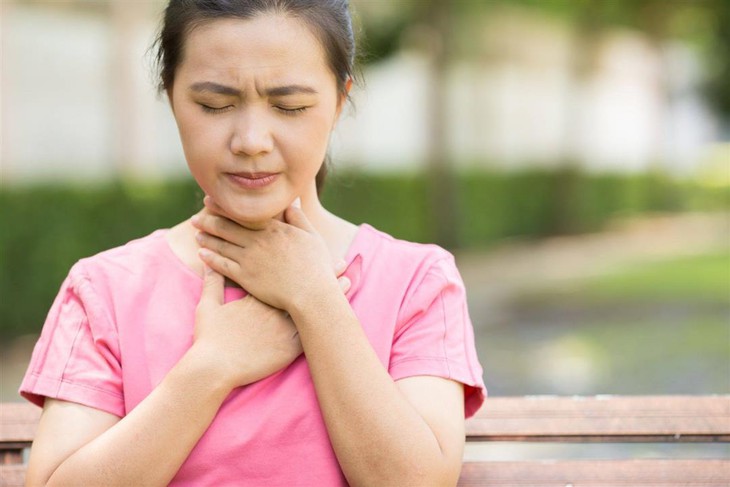 Thật bất ngờ, mãn kinh có thể làm thay đổi giọng nói của phụ nữ- Ảnh 1.