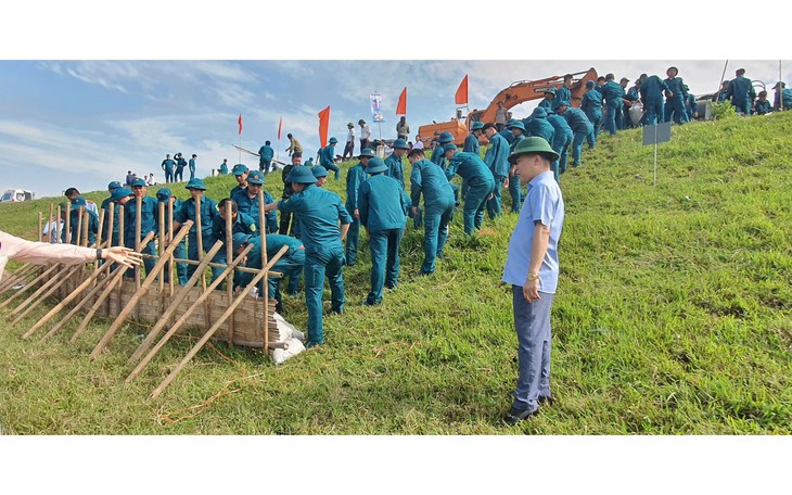 Giả định lũ sông Hồng lên rất cao, Hà Nội sẽ ứng phó thế nào?