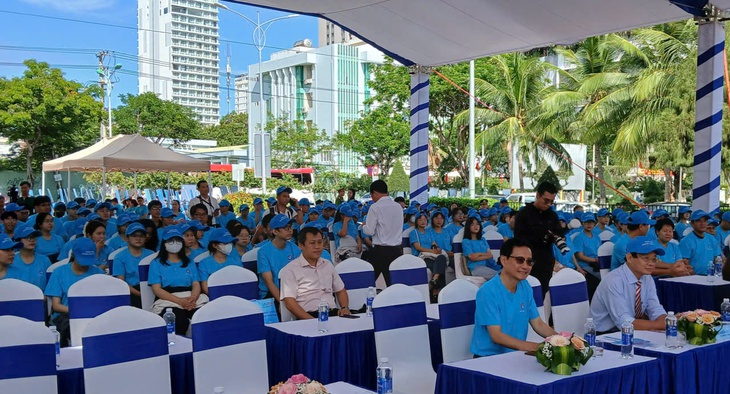 Lan tỏa chiến dịch xây dựng môi trường không khói thuốc lá tại Khánh Hòa- Ảnh 1.